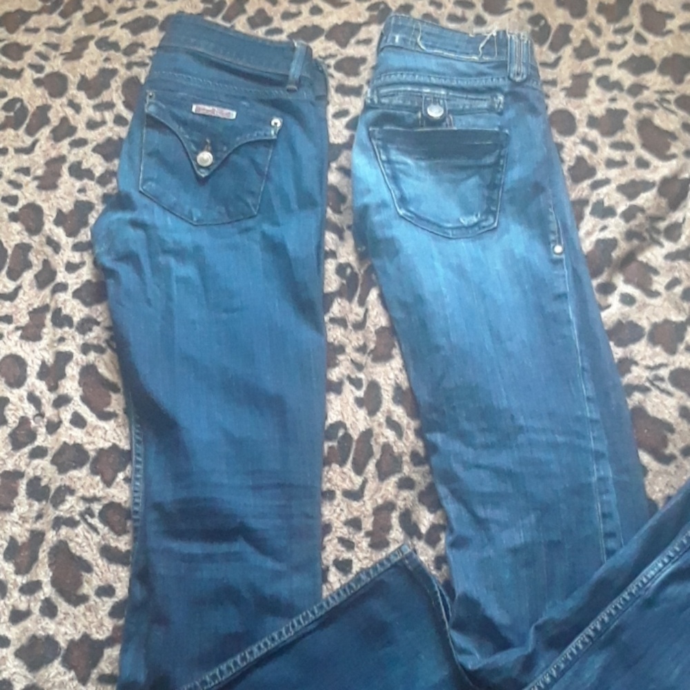 2 pairs of jeans